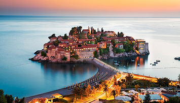 Sveti Stefan car hire in Sveti Stefan